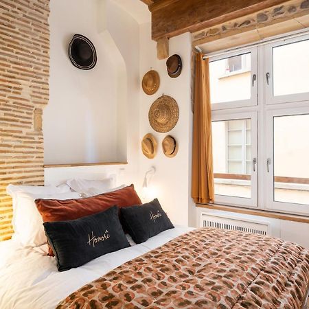 Honore, Suite Saint Georges Lyon Exterior photo