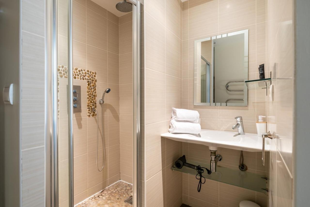 Honore, Suite Saint Georges Lyon Exterior photo