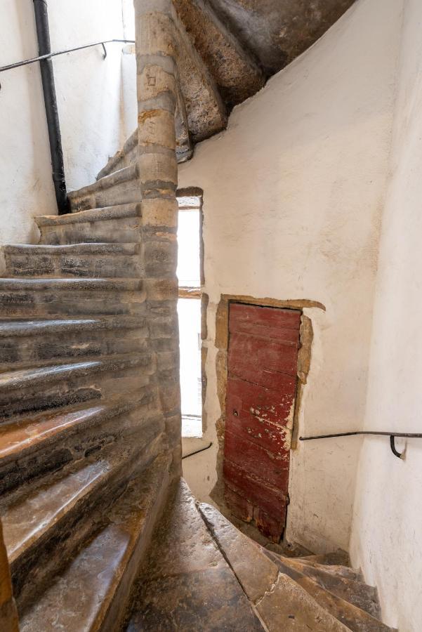 Honore, Suite Saint Georges Lyon Exterior photo